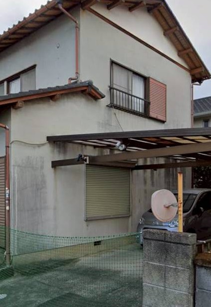 三島市 外壁1面・シャッター塗装工事(2階建て戸建て)